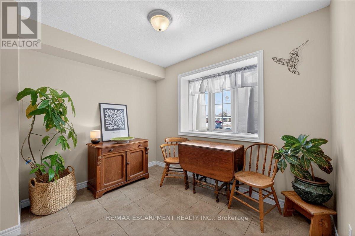 614B Woodlawn Road E, Guelph, ON - Indoor Photo Showing Other Room