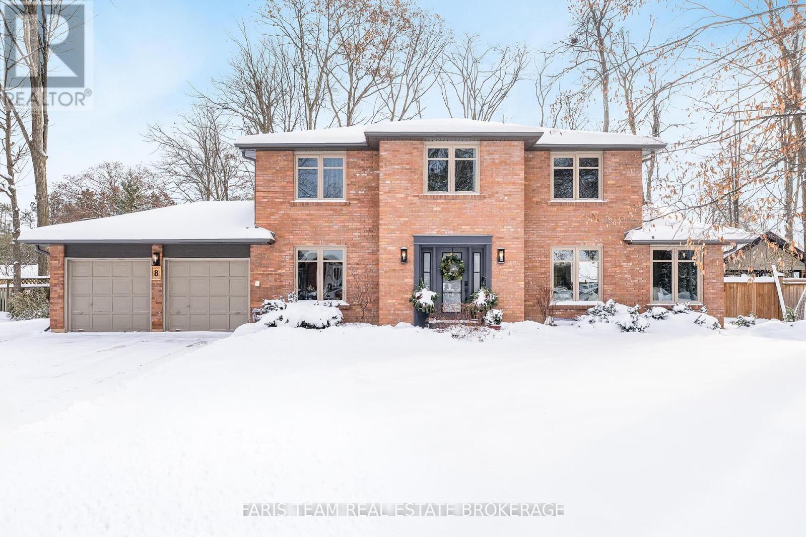 8 Malta Crescent, Springwater, ON - Outdoor