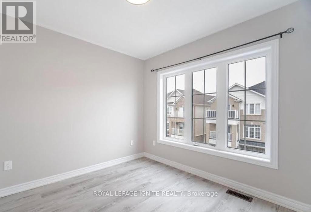 56 - 113 Hartley Avenue, Brant, ON - Indoor Photo Showing Other Room