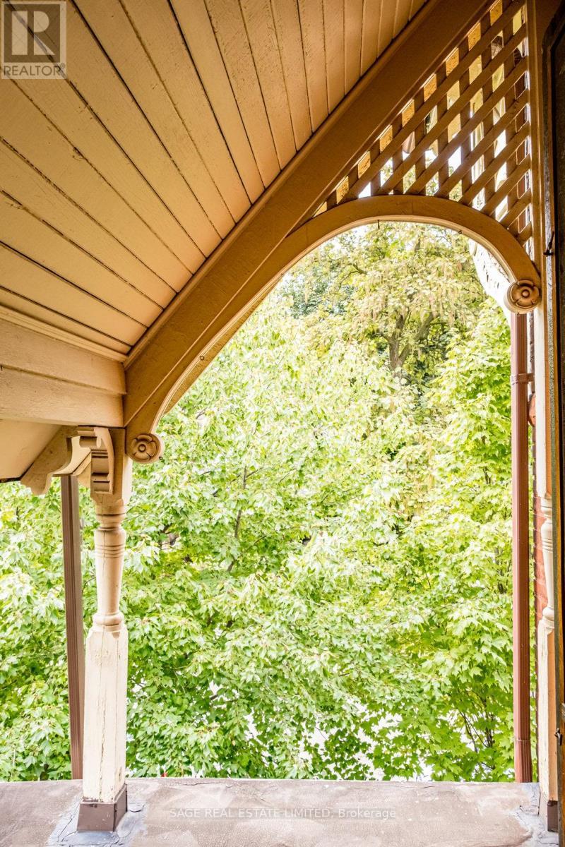 95-97 Fairholt Road S, Hamilton, ON - Outdoor With Deck Patio Veranda