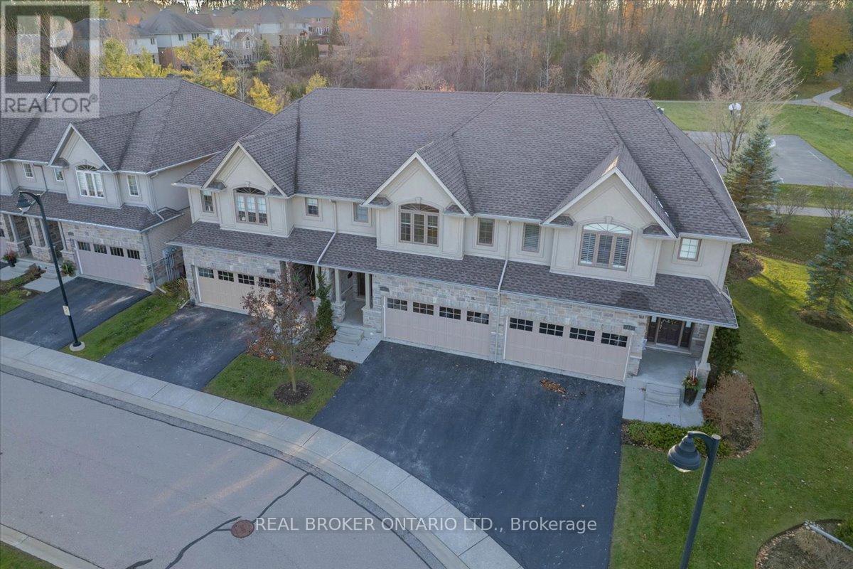 22 - 435 Winchester Drive, Waterloo, ON -