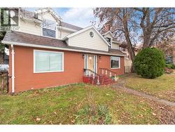 1033 Harvey Avenue Kelowna, BC V1Y 2E6