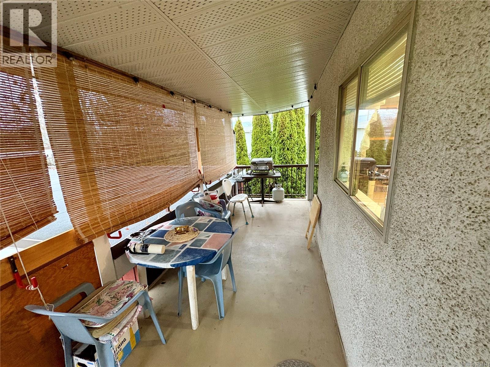 View of patio / terrace - 2738 14Th Ave, Port Alberni, BC - Outdoor With Deck Patio Veranda With Exterior