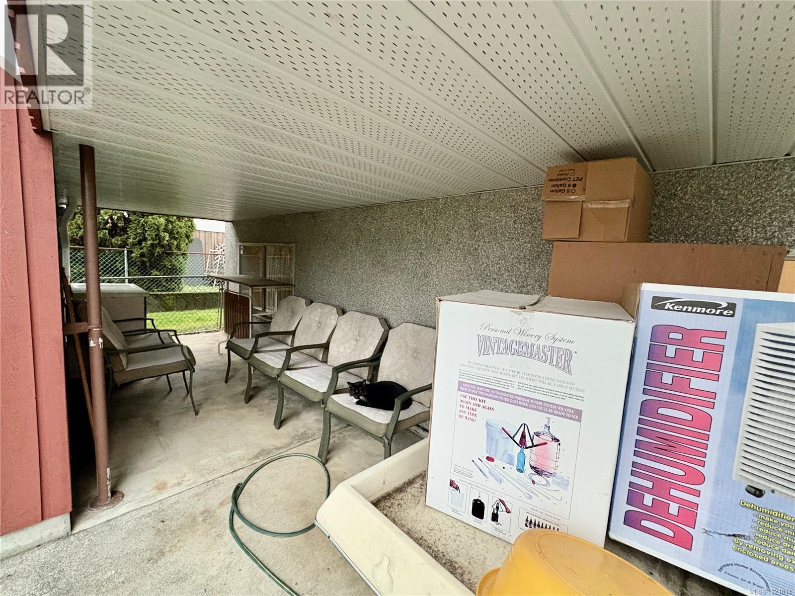 2738 14Th Ave, Port Alberni, BC - Outdoor With Deck Patio Veranda