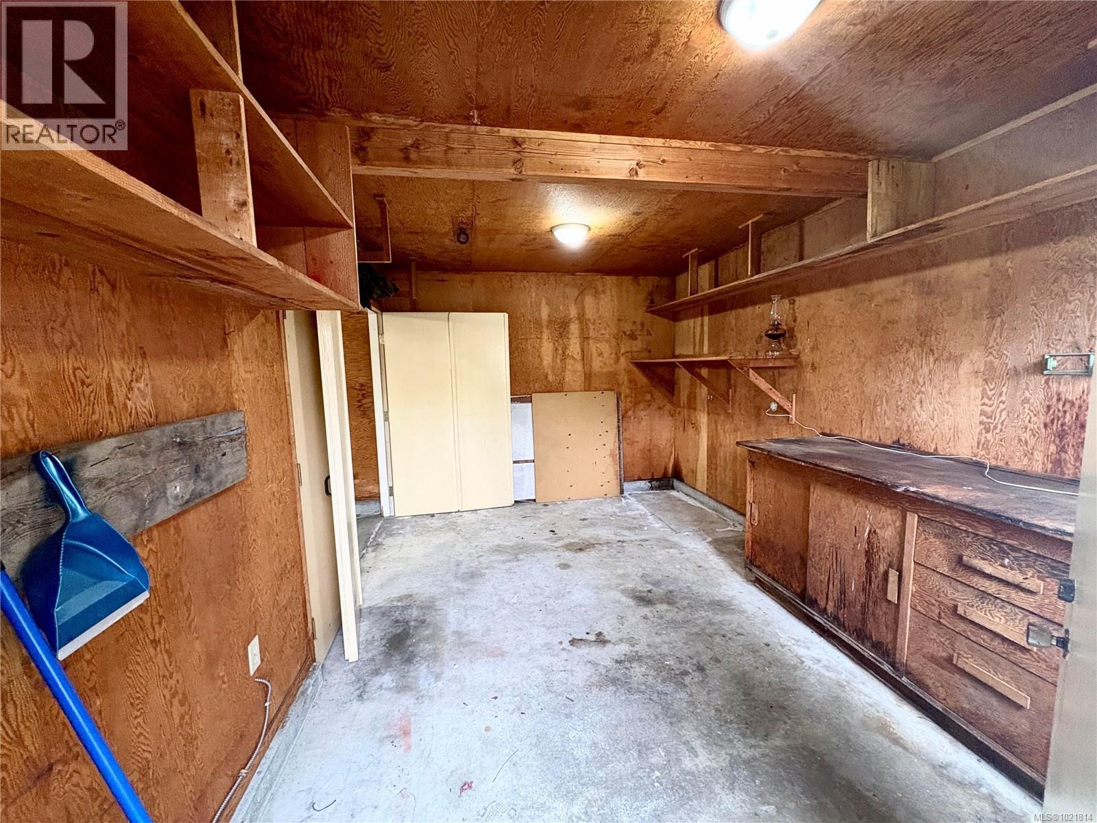 View of storage area - 2738 14Th Ave, Port Alberni, BC - Indoor