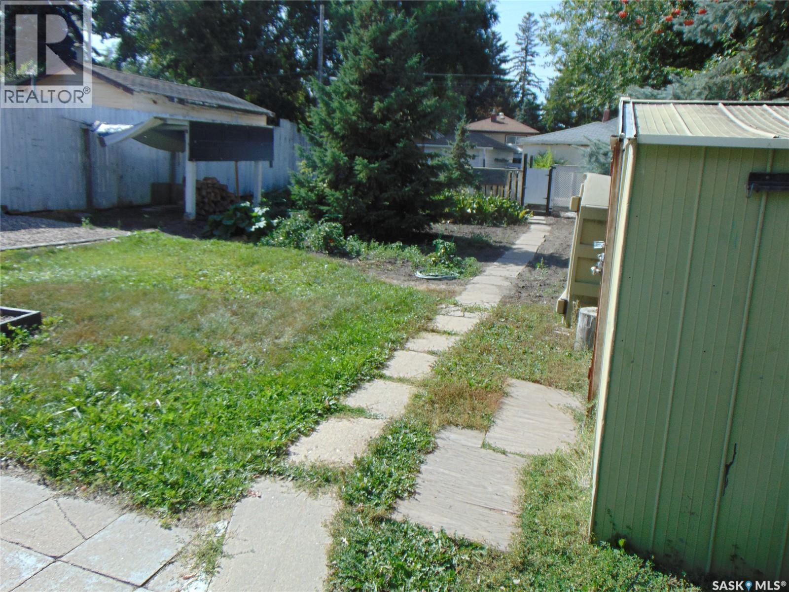 1726 Coy Avenue, Saskatoon, SK - Outdoor