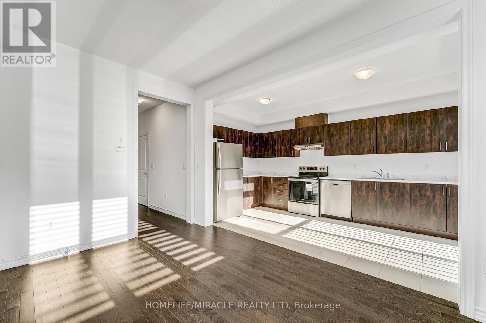 117 Stocks Avenue, Southgate, ON - Indoor