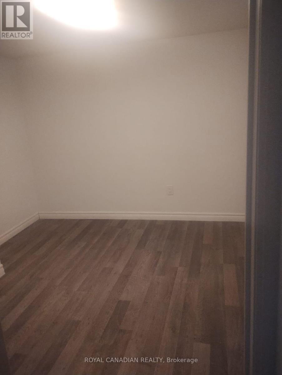 116 Golden Boulevard E, Welland, ON - Indoor Photo Showing Other Room