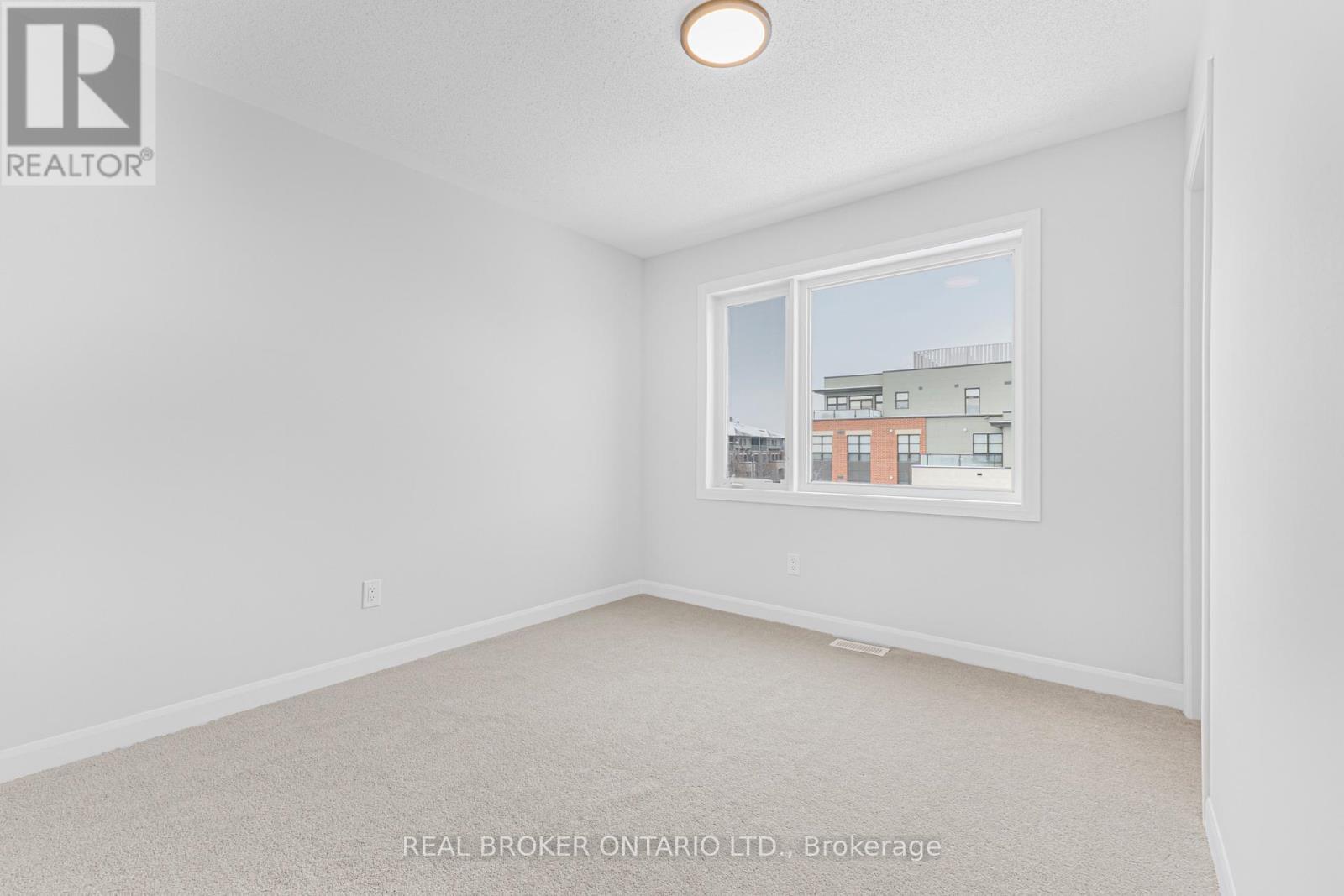 10 - 301 Glenroy Gilbert Drive, Ottawa, ON - Indoor Photo Showing Other Room