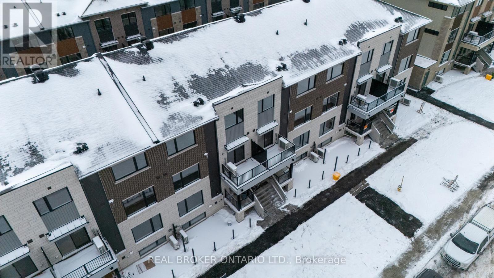 10 - 301 Glenroy Gilbert Drive, Ottawa, ON - Outdoor