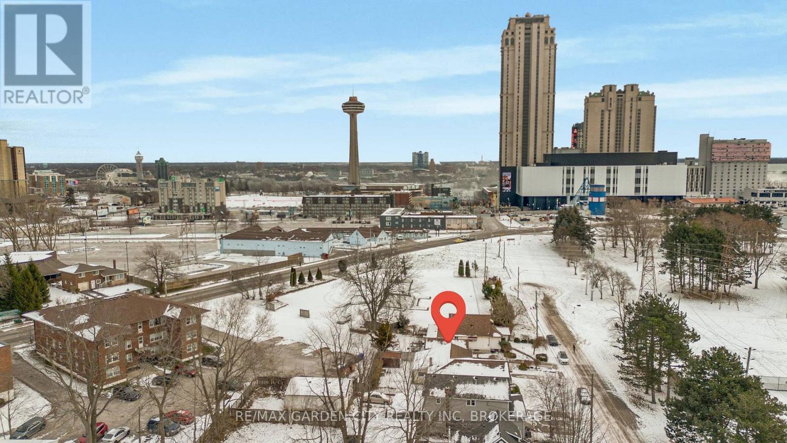 5687 Murray Street, Niagara Falls (Dorchester), ON - Outdoor With View