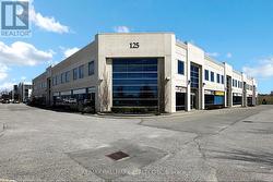 16 - 125 DON HILLOCK DRIVE Aurora, ON L4G 0H8