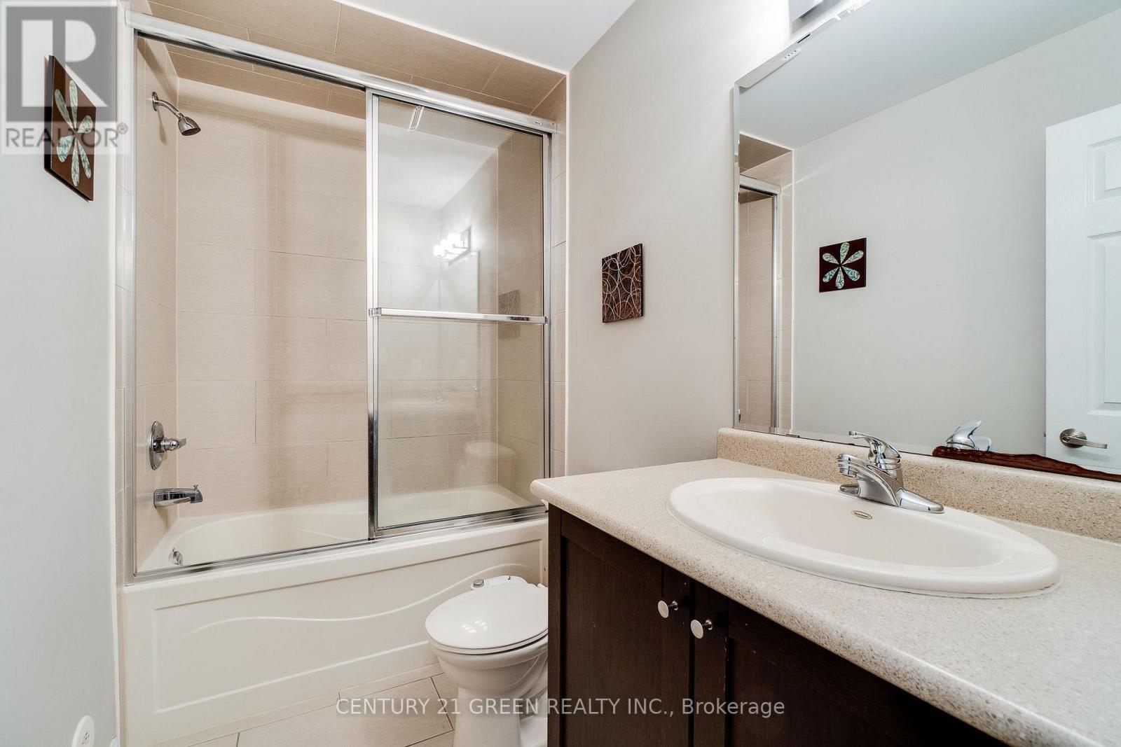 24 - 2614 Dashwood Drive, Oakville, ON - Indoor Photo Showing Bathroom