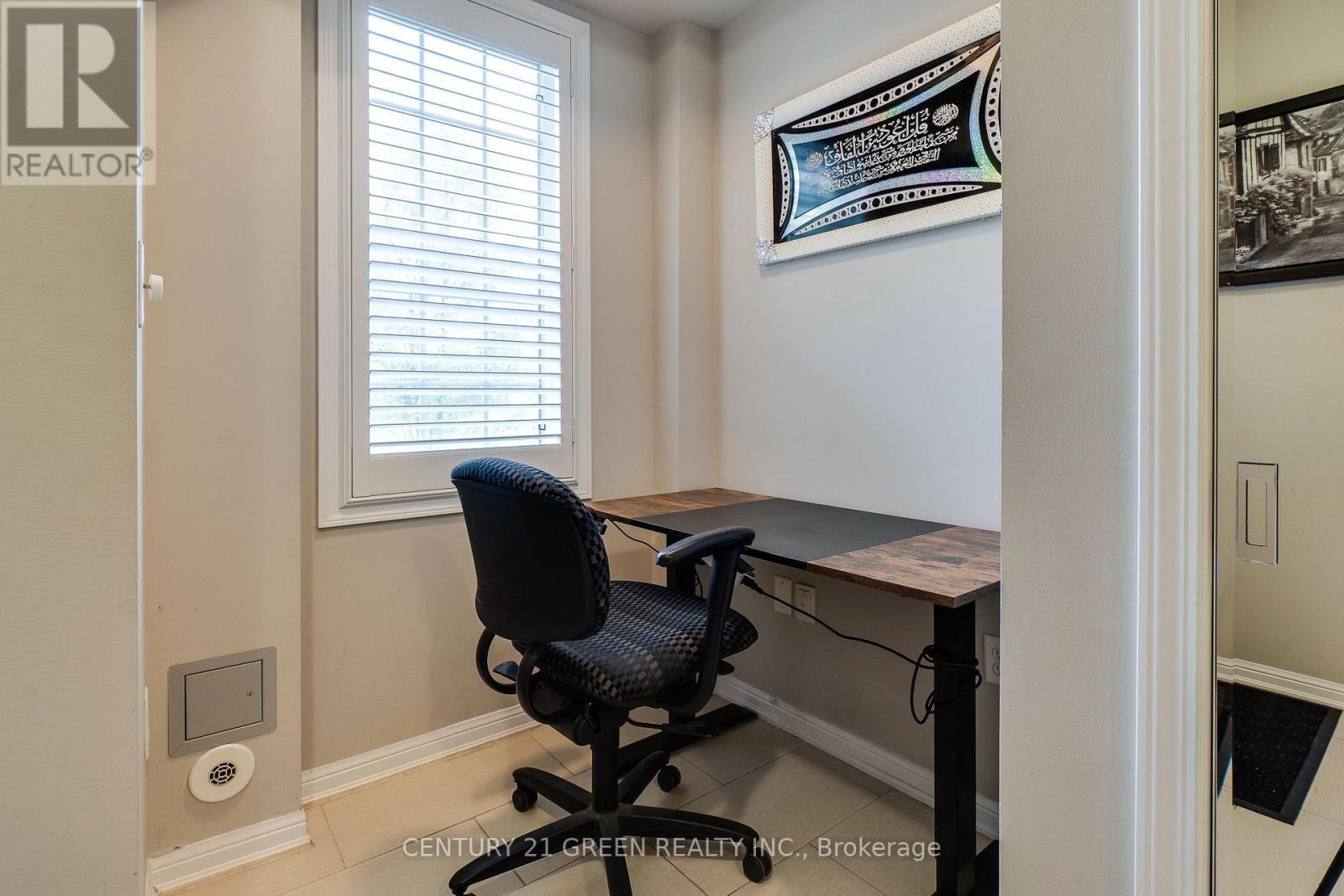 24 - 2614 Dashwood Drive, Oakville, ON - Indoor Photo Showing Office