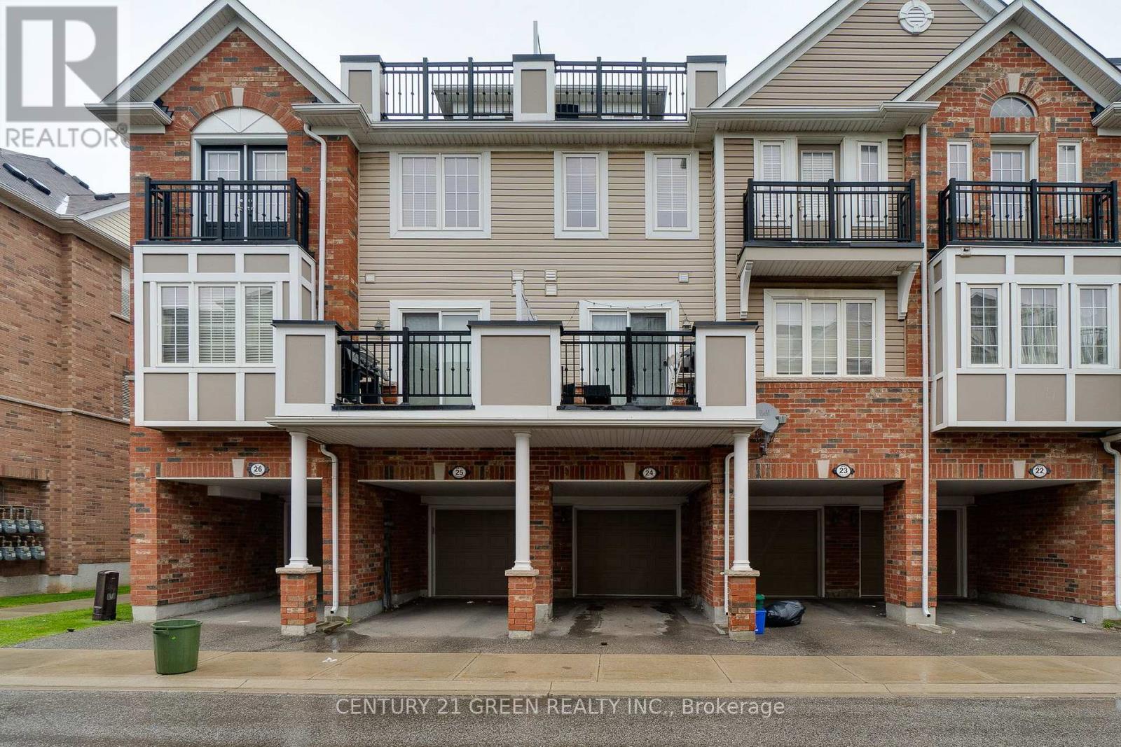 24 - 2614 Dashwood Drive, Oakville, ON - Outdoor With Balcony With Facade