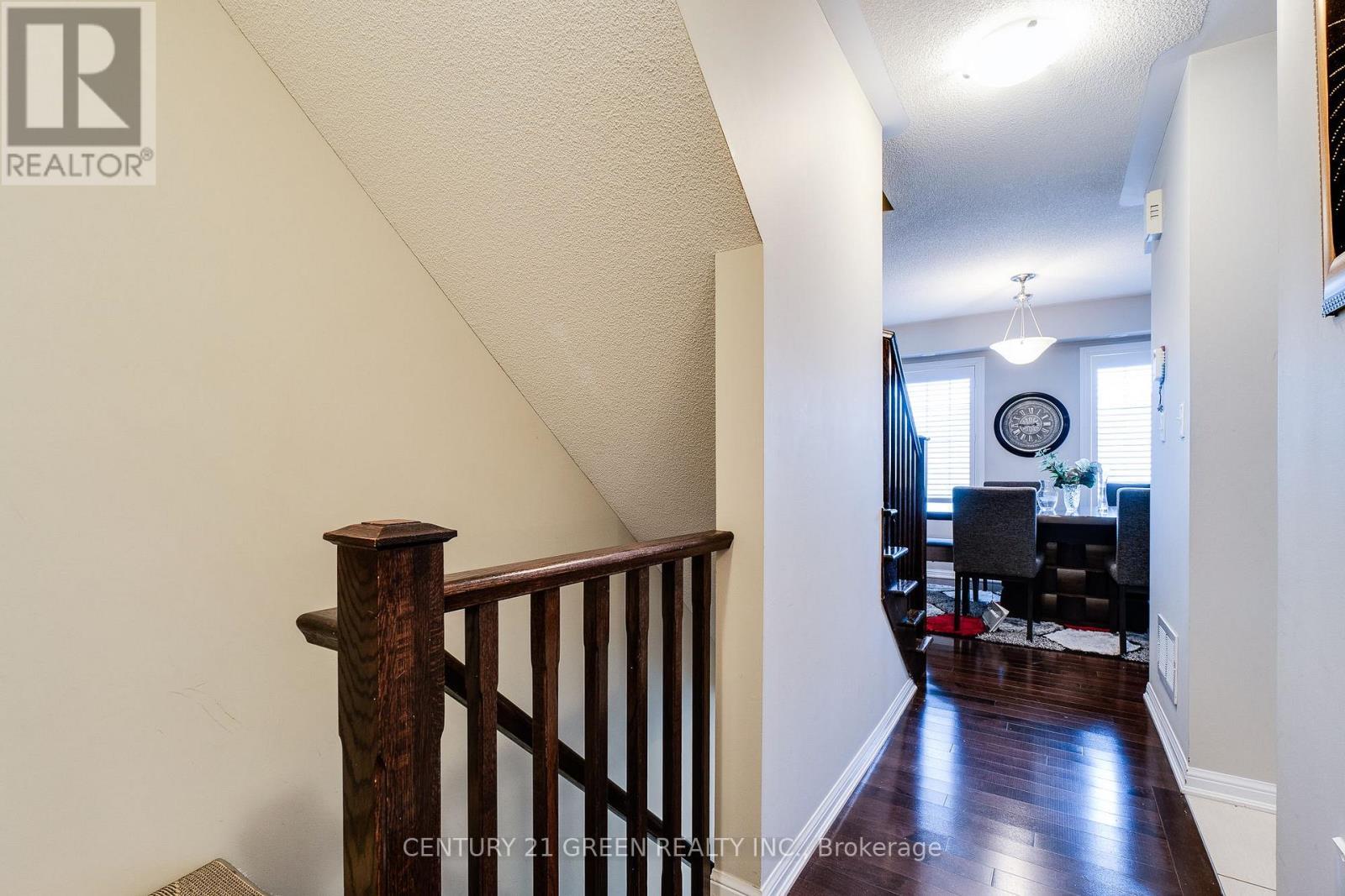 24 - 2614 Dashwood Drive, Oakville, ON - Indoor Photo Showing Other Room