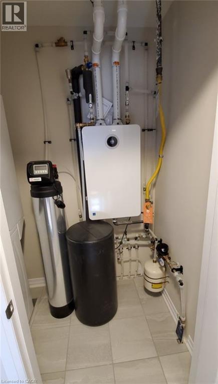 155 Thomas Slee Drive Unit# 1I, Kitchener, ON - Indoor