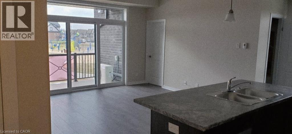 155 Thomas Slee Drive Unit# 1I, Kitchener, ON - Indoor