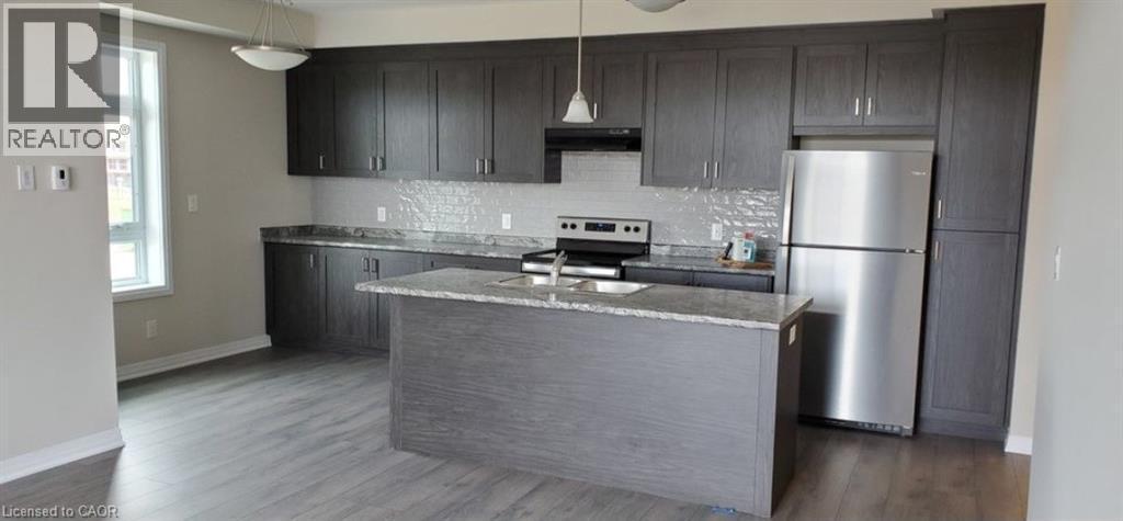 155 Thomas Slee Drive Unit# 1I, Kitchener, ON - Indoor Photo Showing Kitchen With Stainless Steel Kitchen