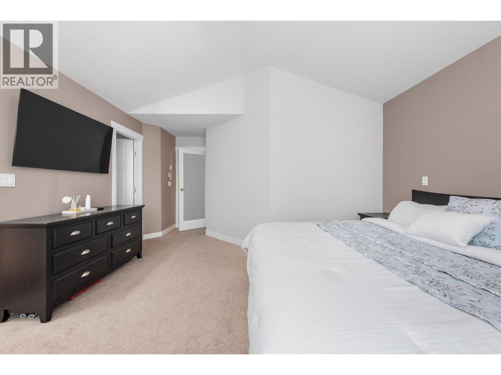 3382 Darwin Avenue, Coquitlam, BC