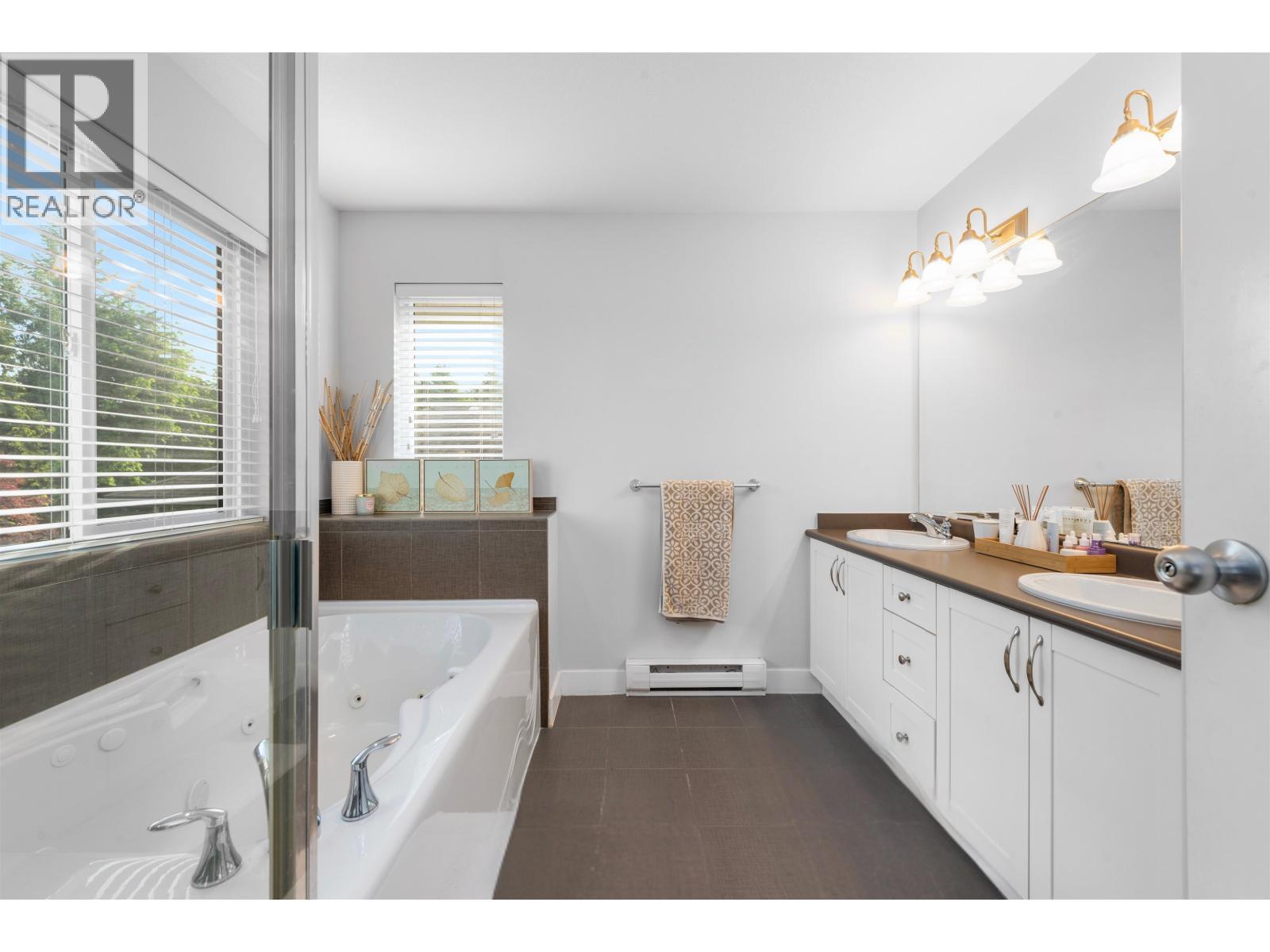 3382 Darwin Avenue, Coquitlam, BC