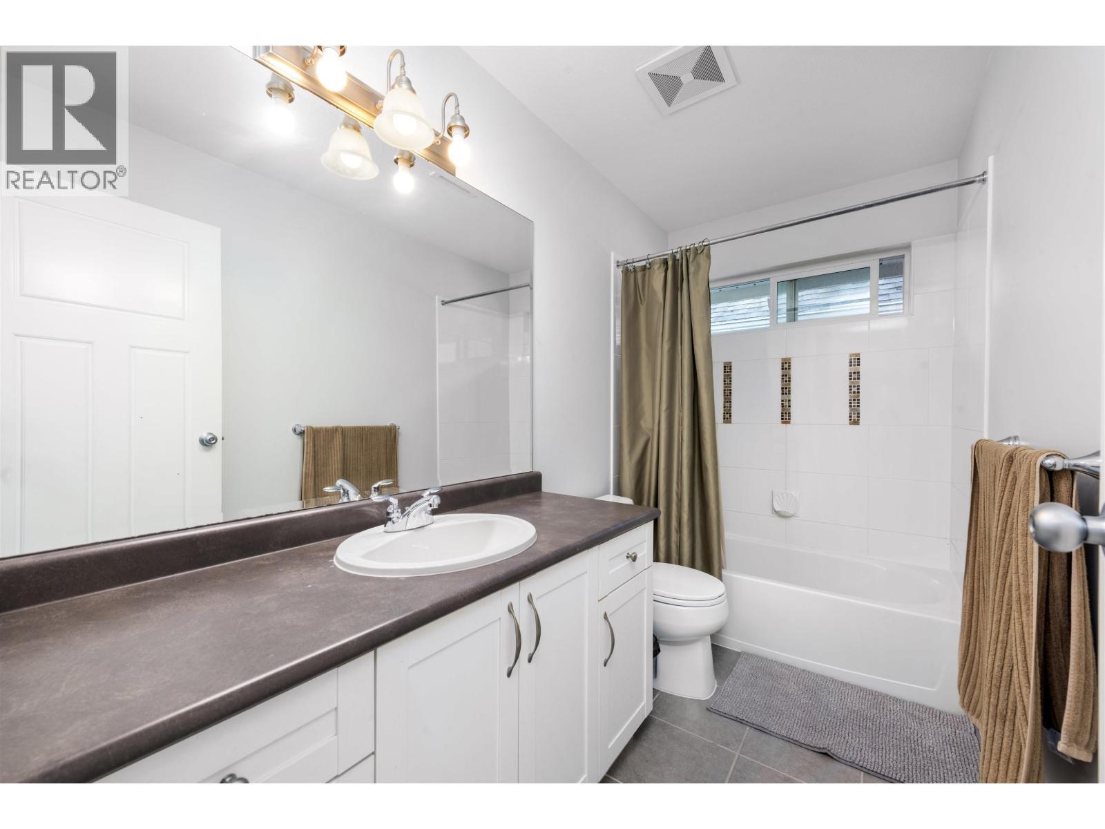 3382 Darwin Avenue, Coquitlam, BC