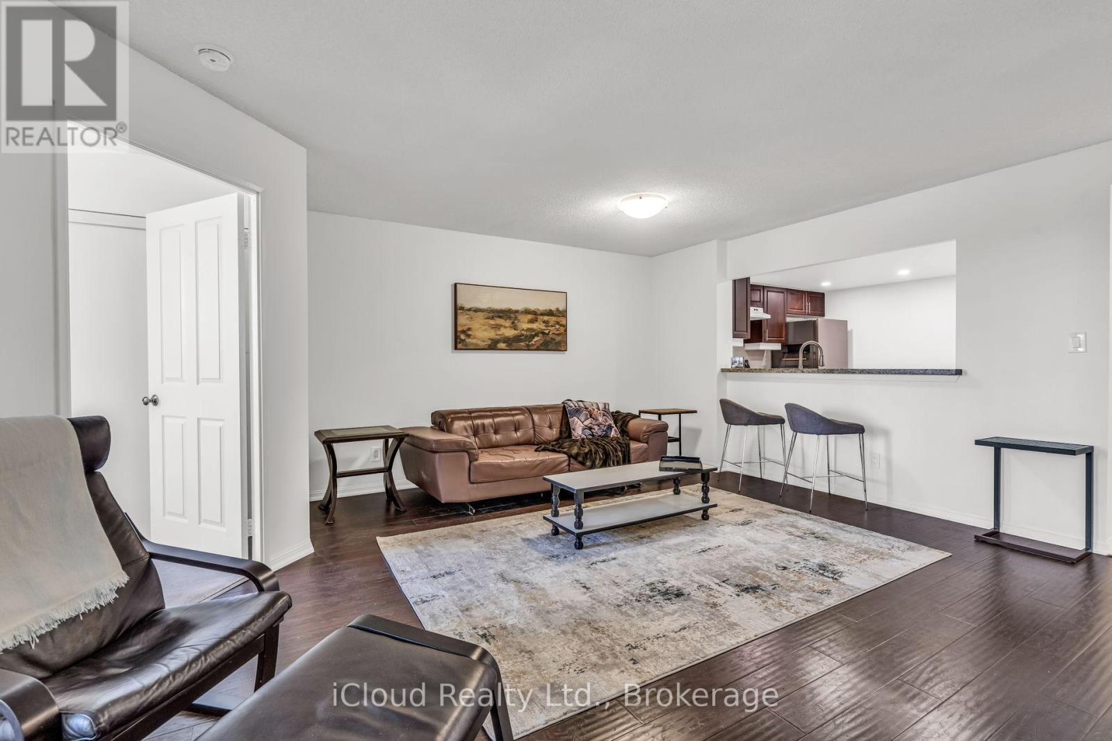 611 - 88 Corporate Drive, Toronto, ON - Indoor Photo Showing Living Room