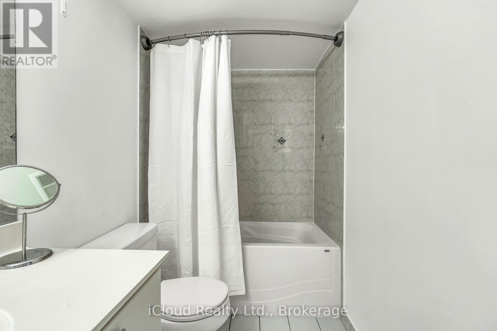 611 - 88 Corporate Drive, Toronto, ON - Indoor