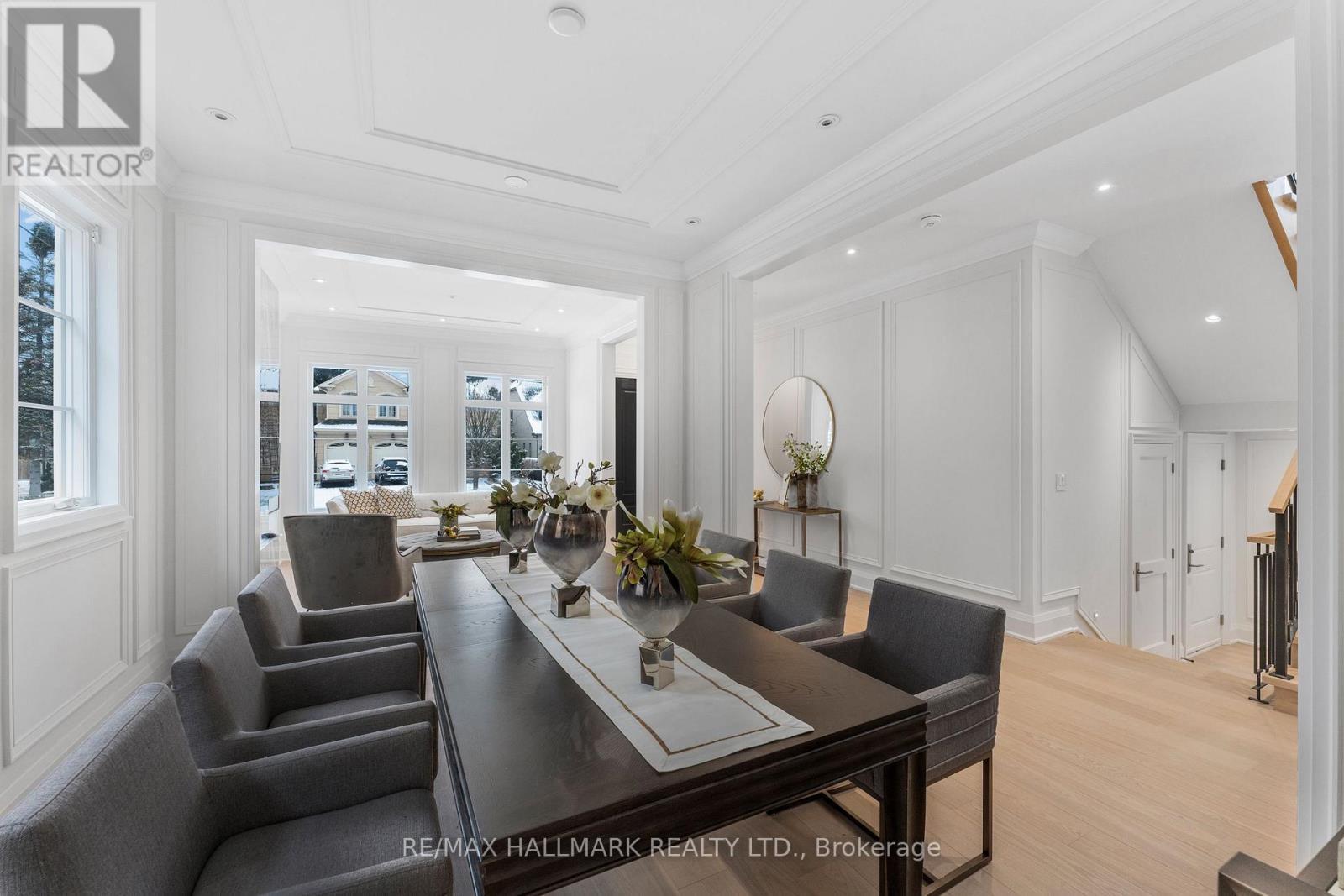 42 Agar Crescent, Toronto, ON - Indoor