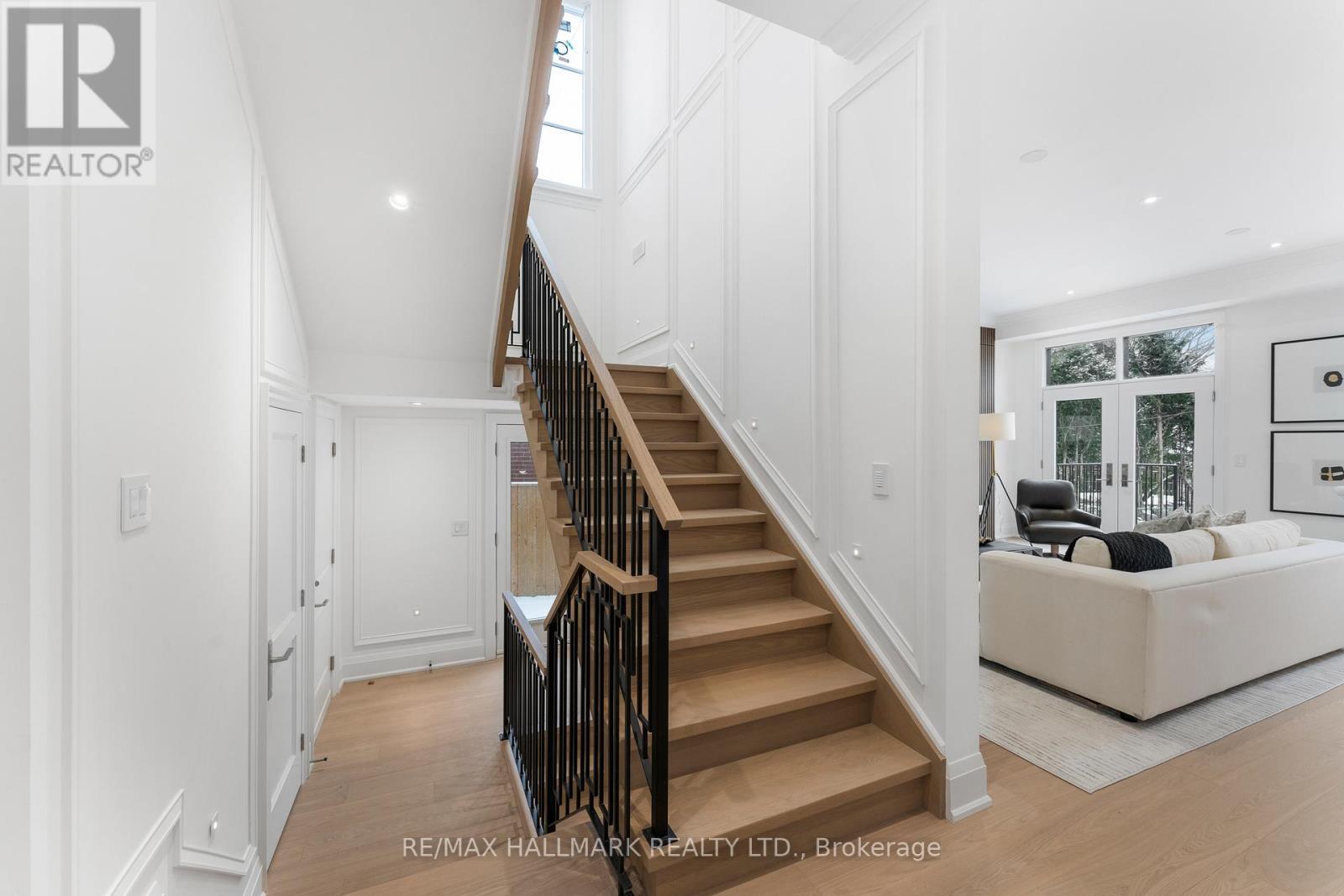 42 Agar Crescent, Toronto, ON - Indoor Photo Showing Other Room