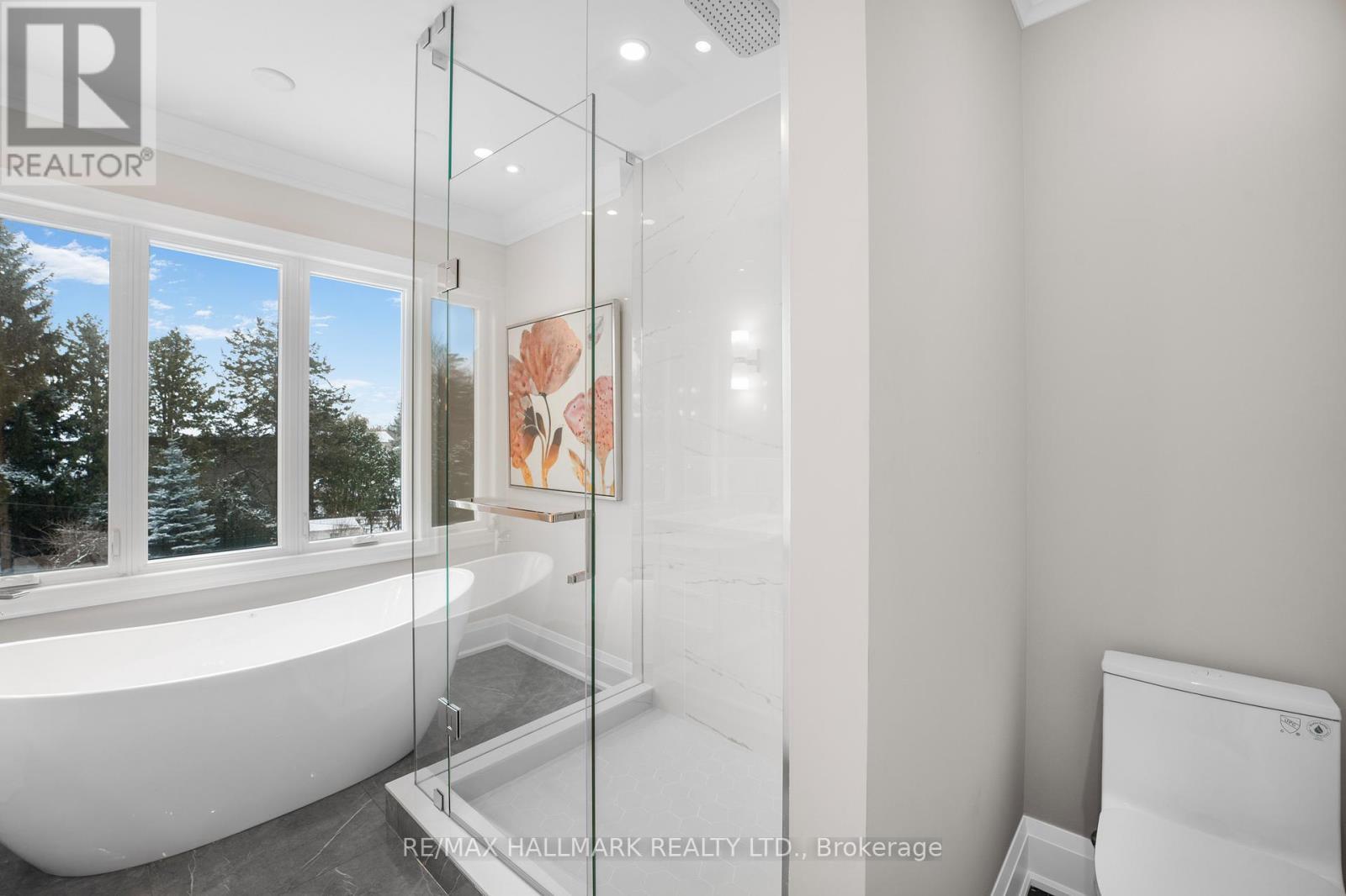 42 Agar Crescent, Toronto, ON - Indoor Photo Showing Bathroom