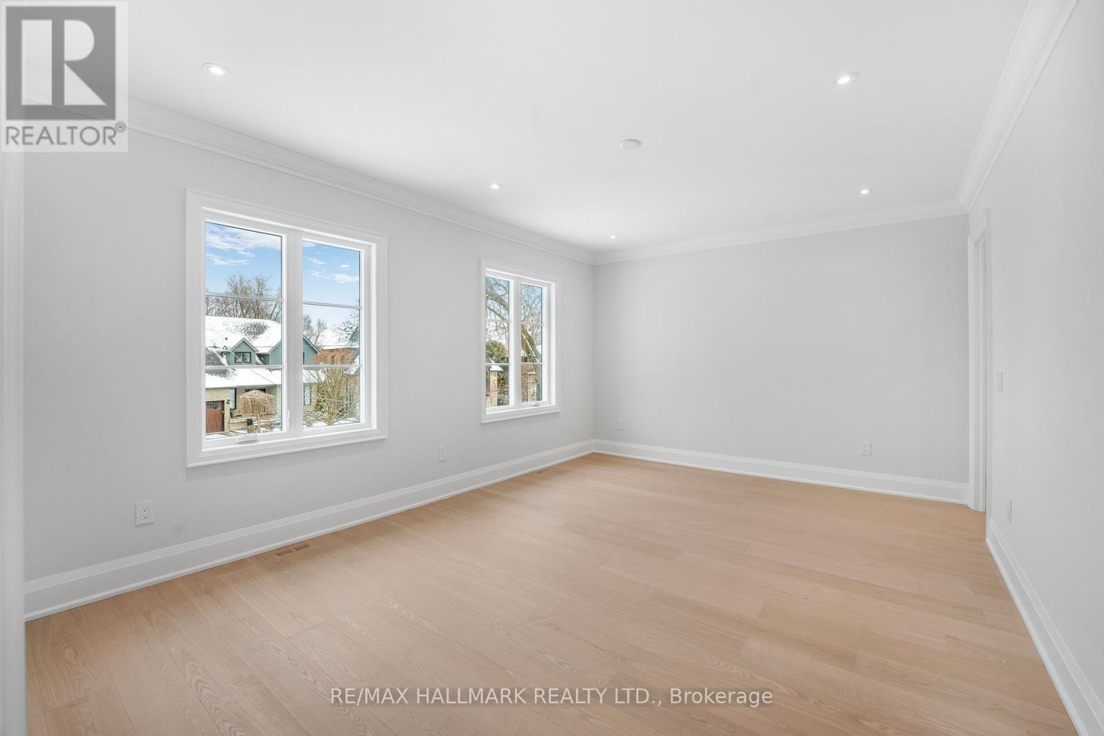 42 Agar Crescent, Toronto, ON - Indoor Photo Showing Other Room