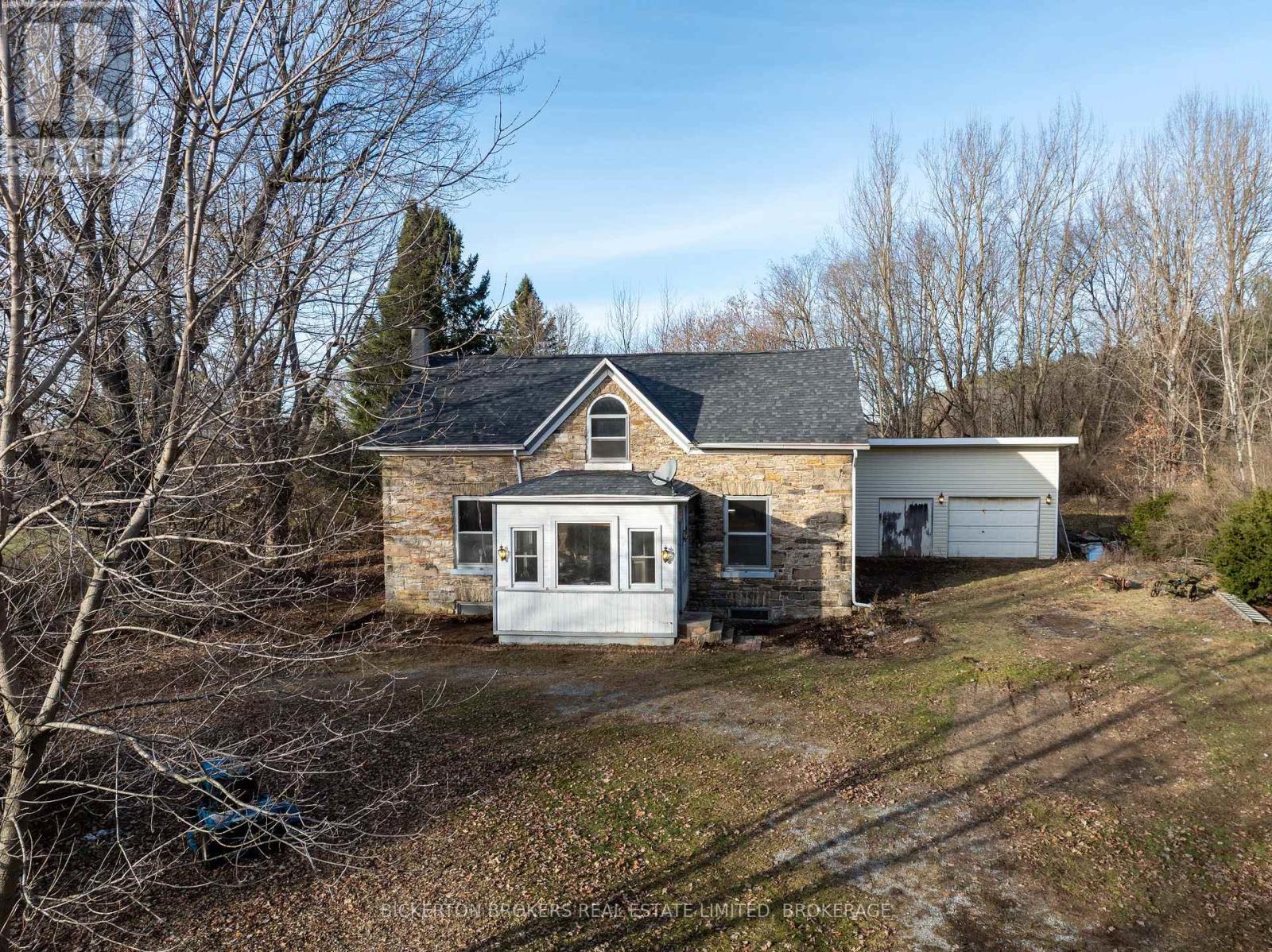 646 Cty Rd 2 Road, Front Of Leeds & Seeleys Bay, ON - Outdoor