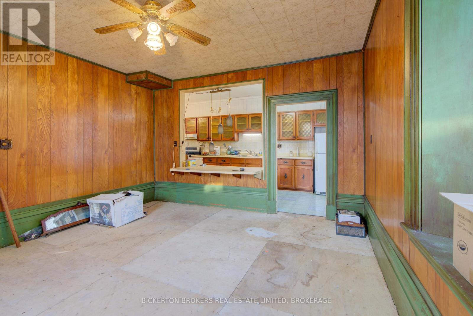 646 Cty Rd 2 Road, Front Of Leeds & Seeleys Bay, ON - Photo Showing Other Room