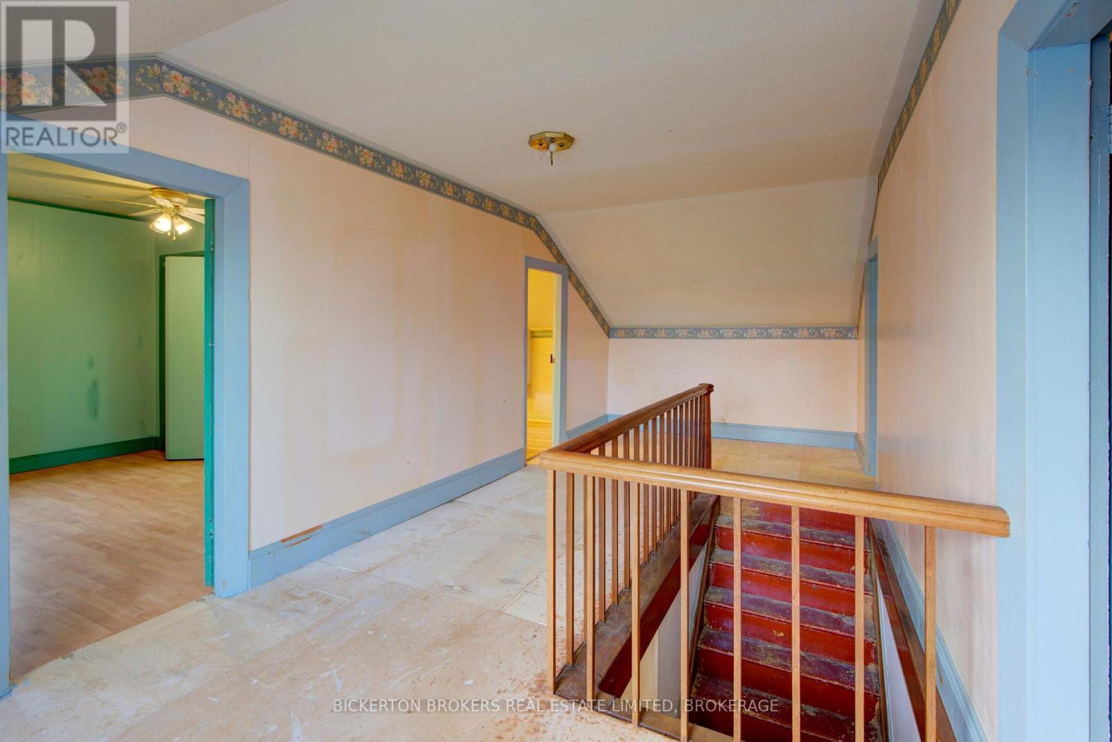 646 Cty Rd 2 Road, Front Of Leeds & Seeleys Bay, ON - Indoor