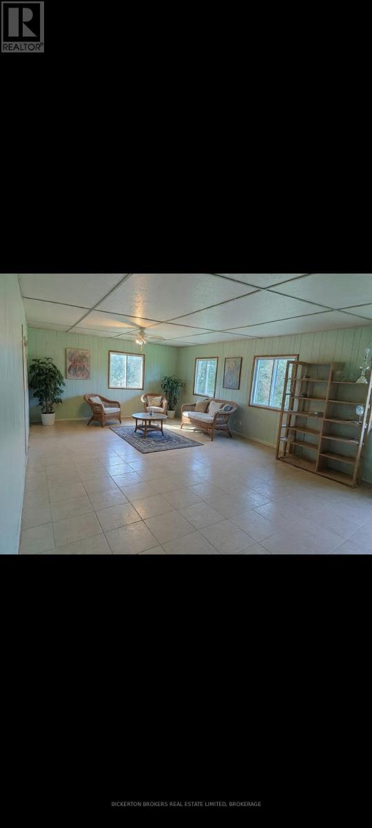 646 Cty Rd 2 Road, Front Of Leeds & Seeleys Bay, ON -