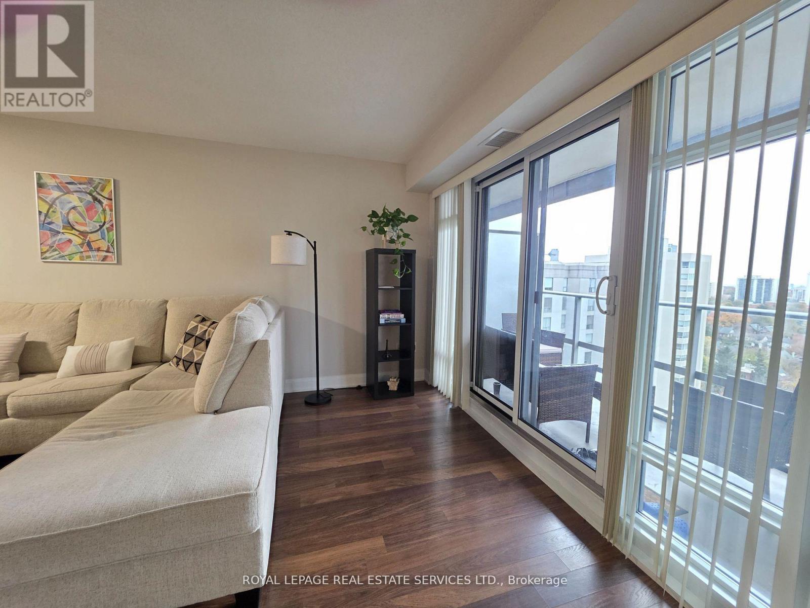 1804 - 2191 Yonge Street, Toronto, ON - Indoor