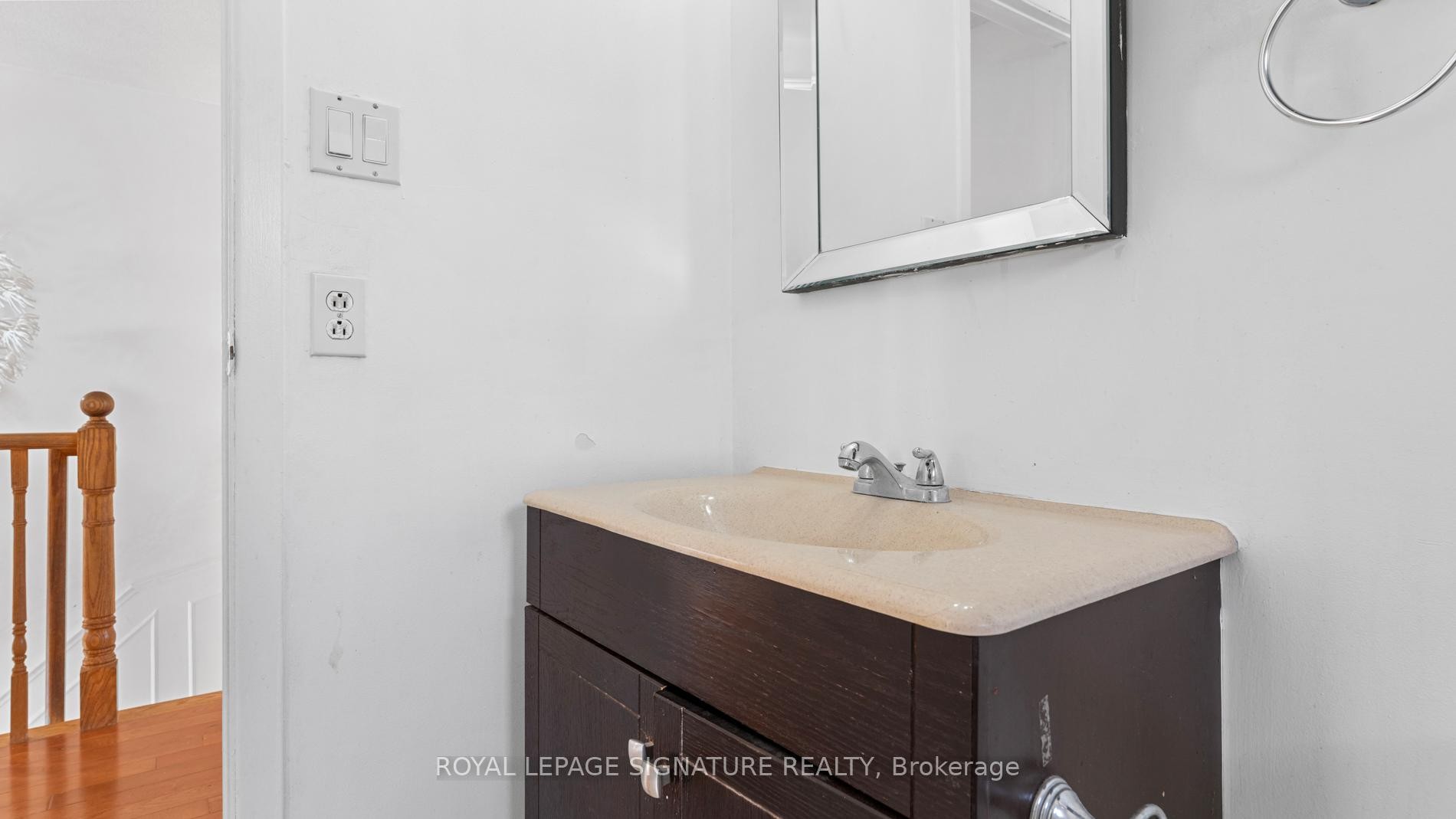 18 Charlton Crescent, Ajax, ON - Indoor Photo Showing Bathroom