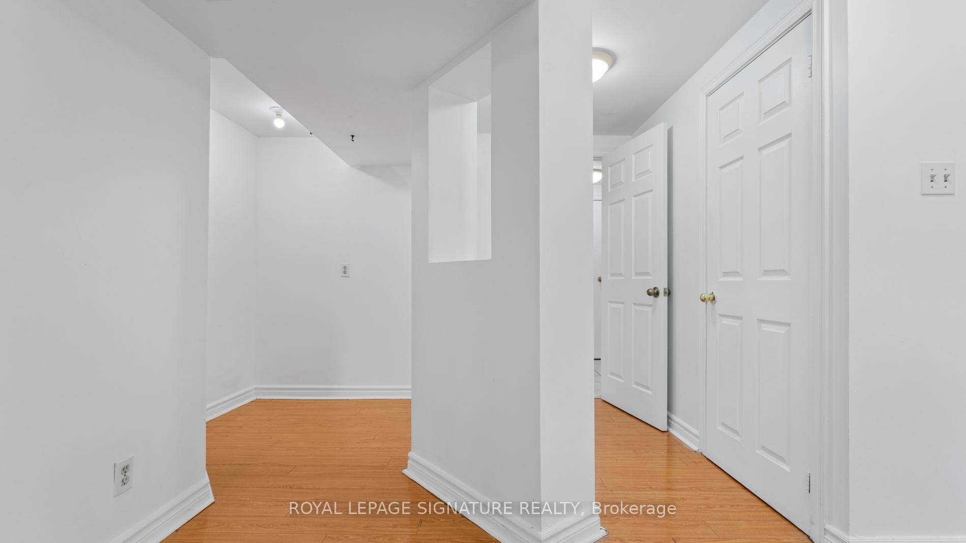 18 Charlton Crescent, Ajax, ON - Indoor Photo Showing Other Room