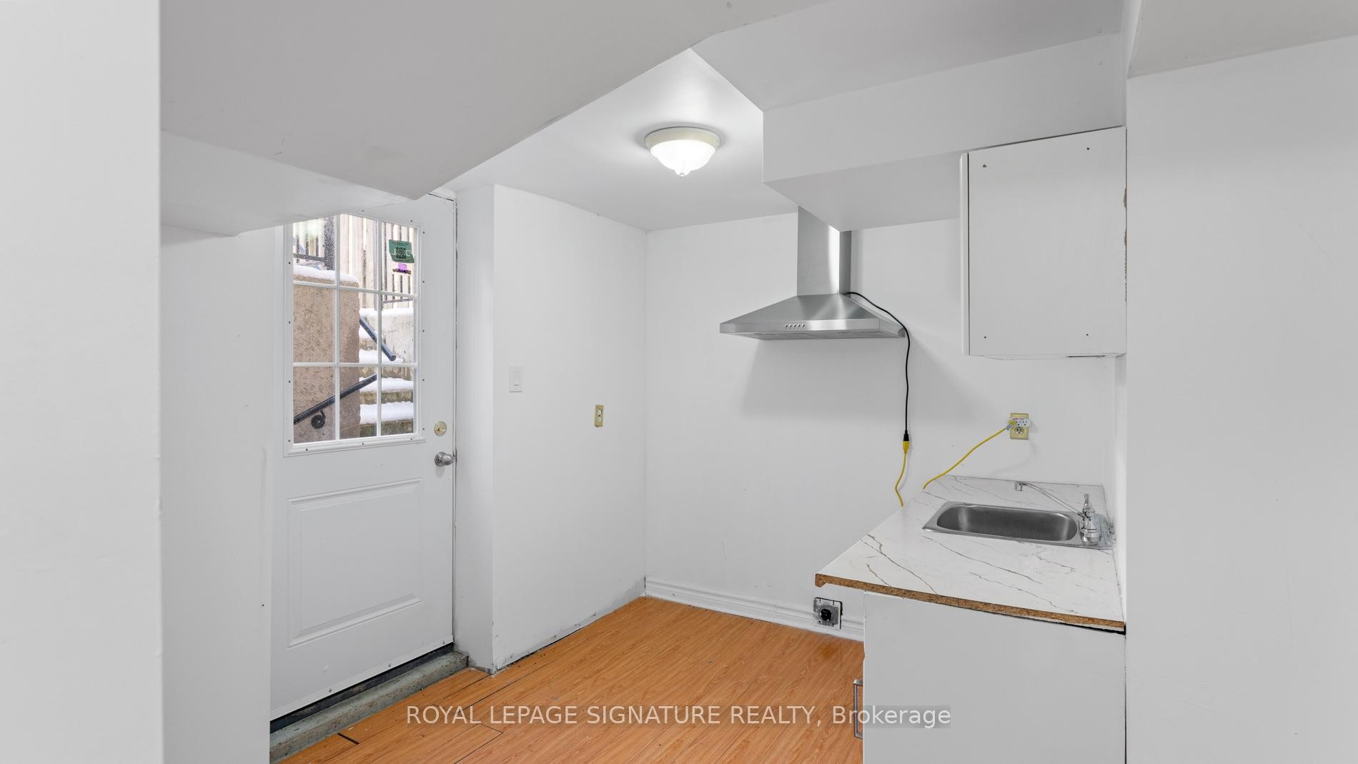 18 Charlton Crescent, Ajax, ON - Indoor