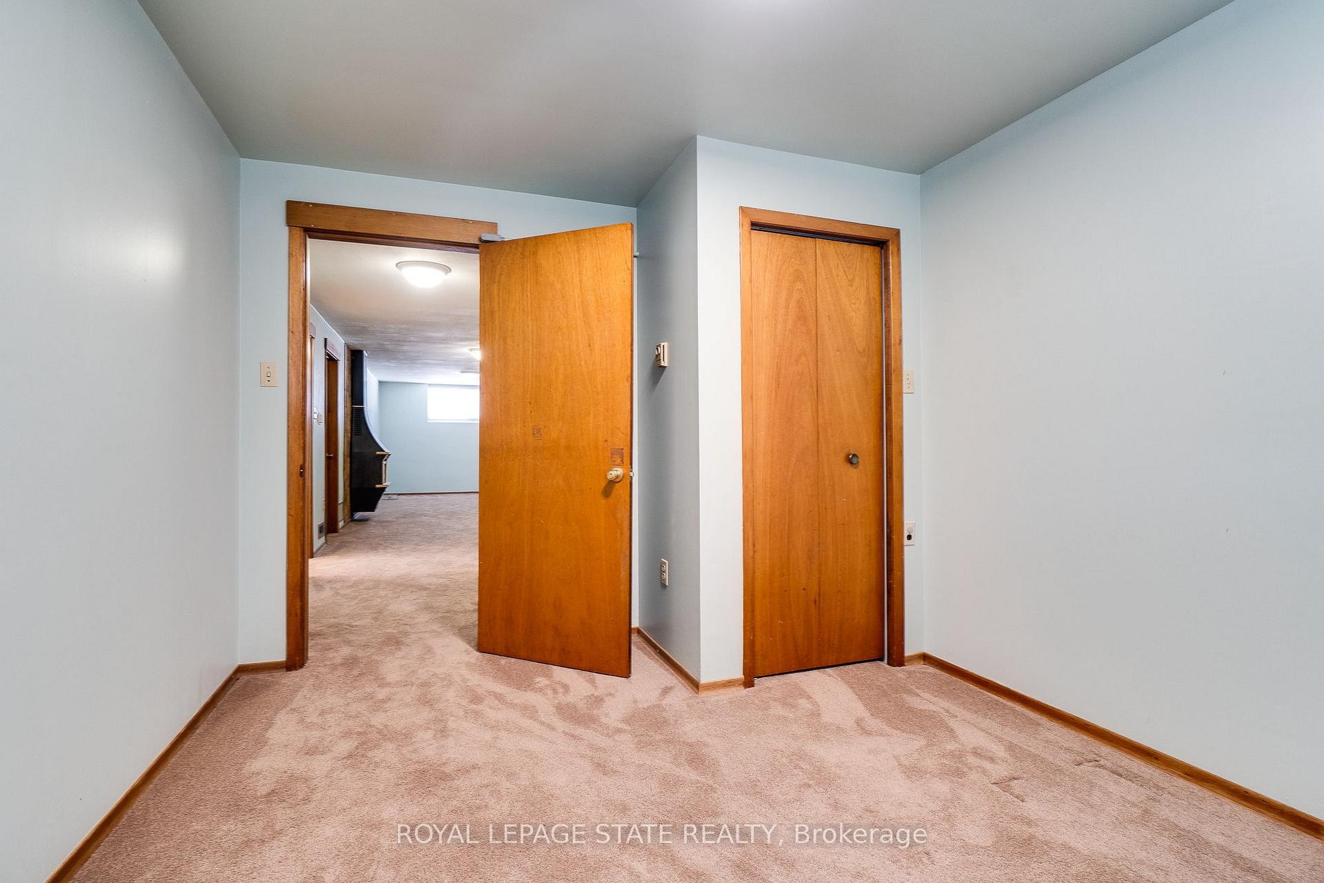 286 West 18Th Street, Hamilton, ON - Indoor Photo Showing Other Room