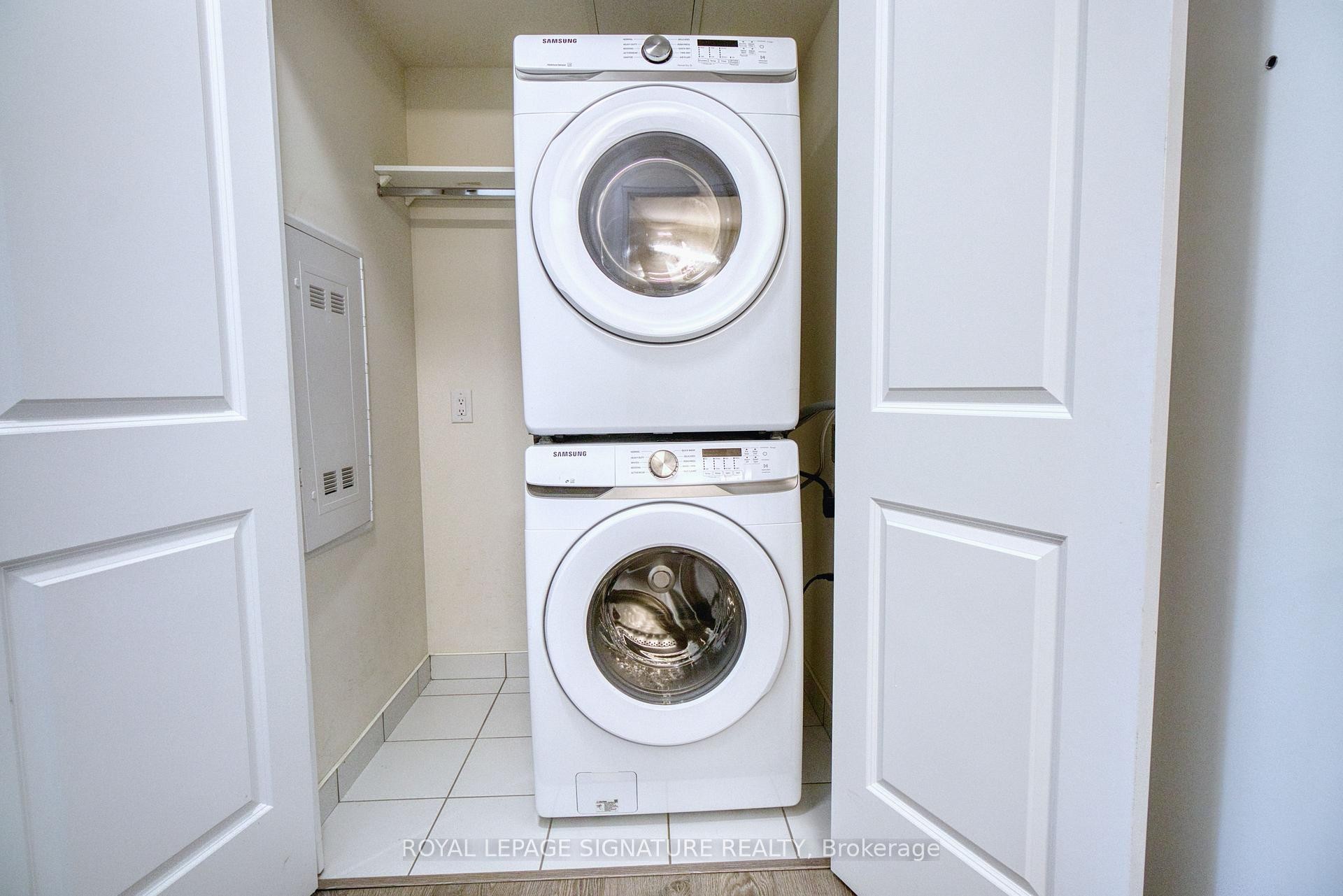 1404-50 Thomas Riley Road, Toronto, ON - Indoor Photo Showing Laundry Room