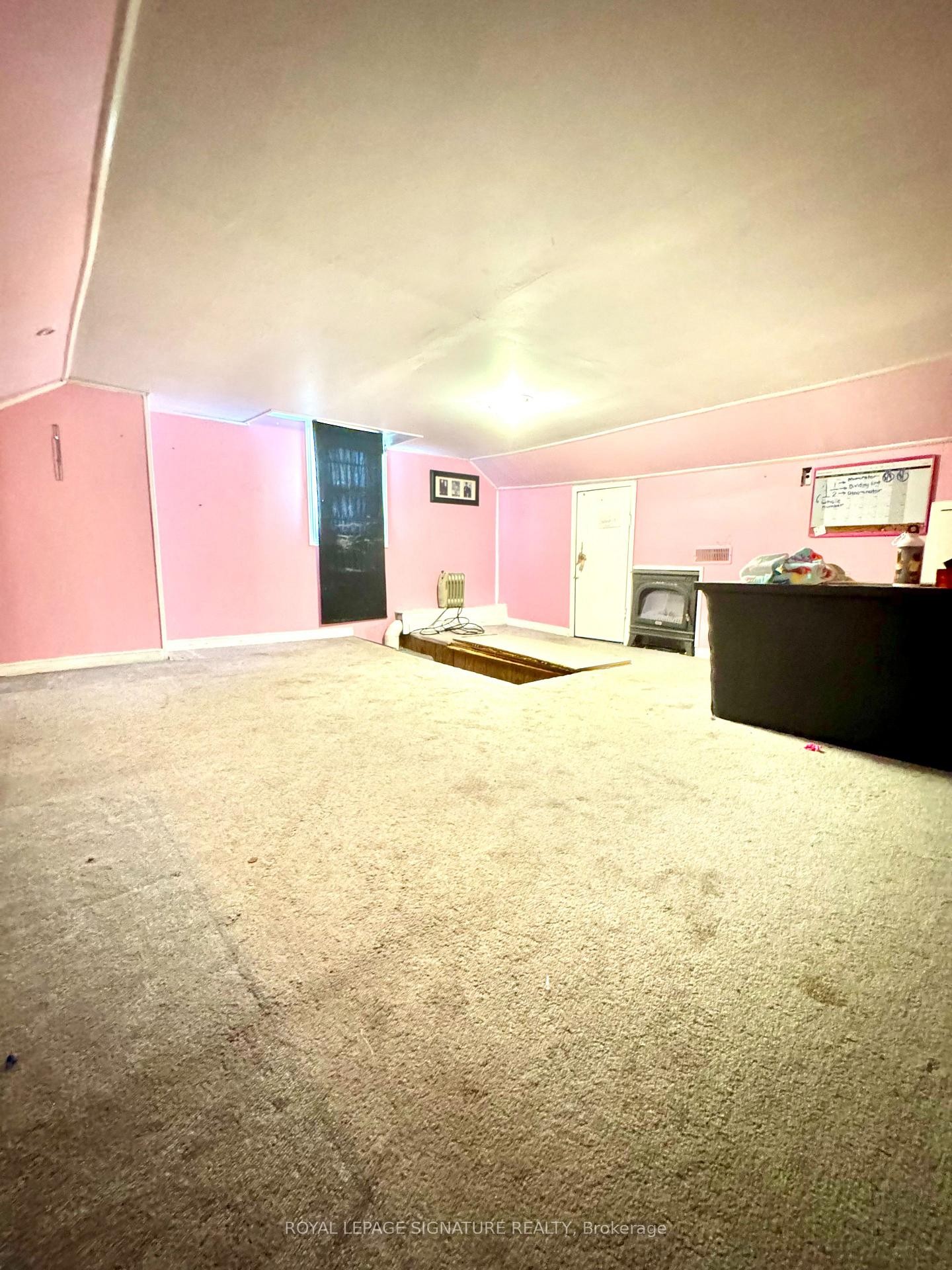 203 Euclid Avenue, Toronto, ON - Indoor Photo Showing Other Room