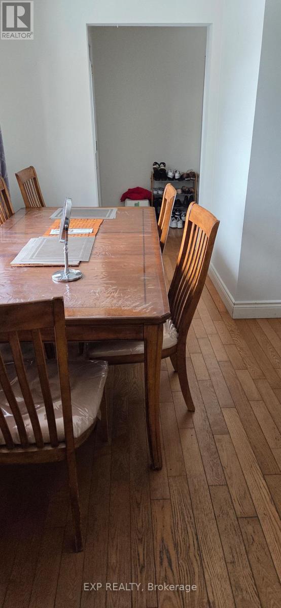 929 Ritson Road N, Oshawa, ON - Indoor Photo Showing Dining Room