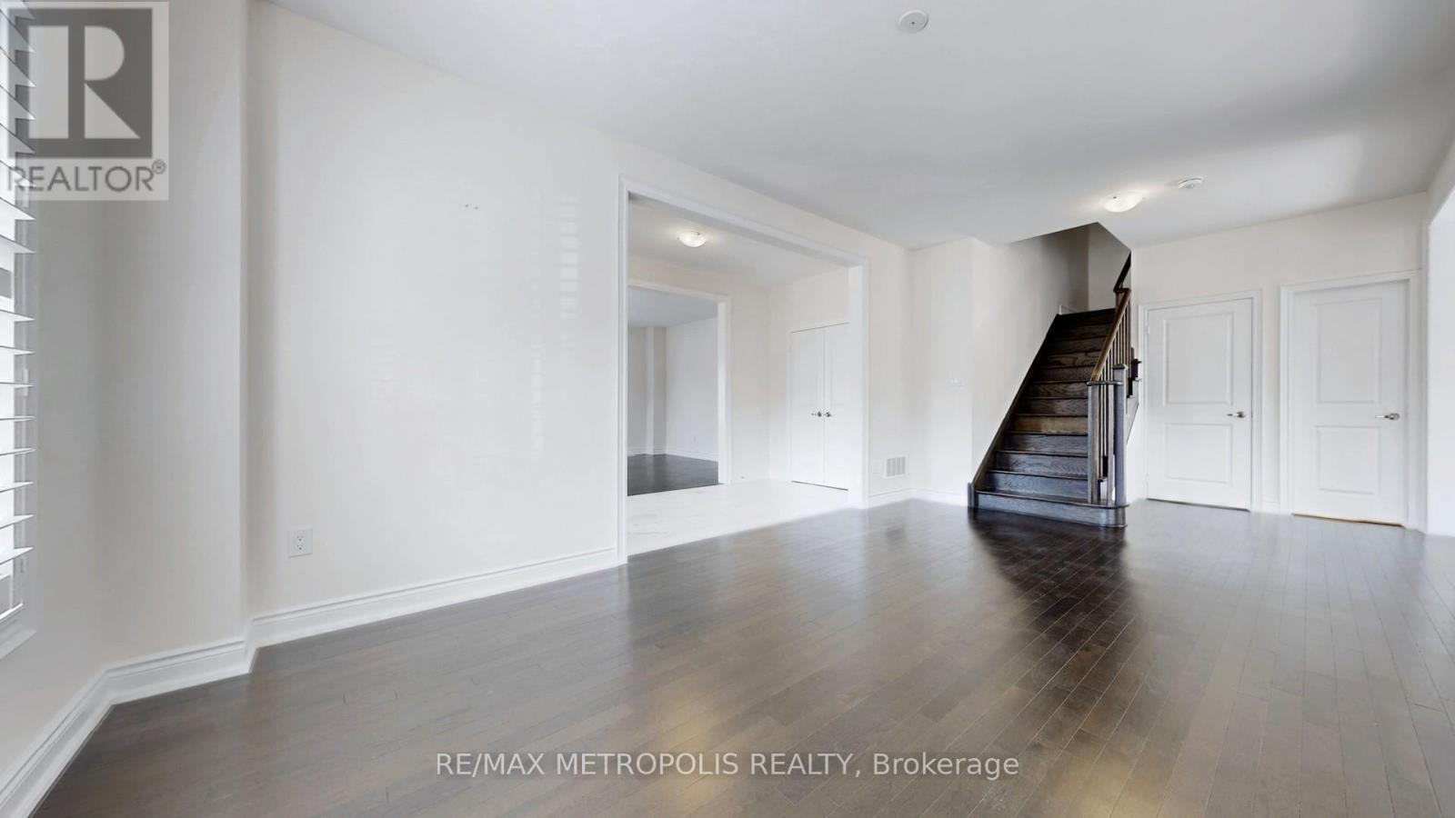 156 Muirfield Drive, Barrie, ON - Indoor Photo Showing Other Room