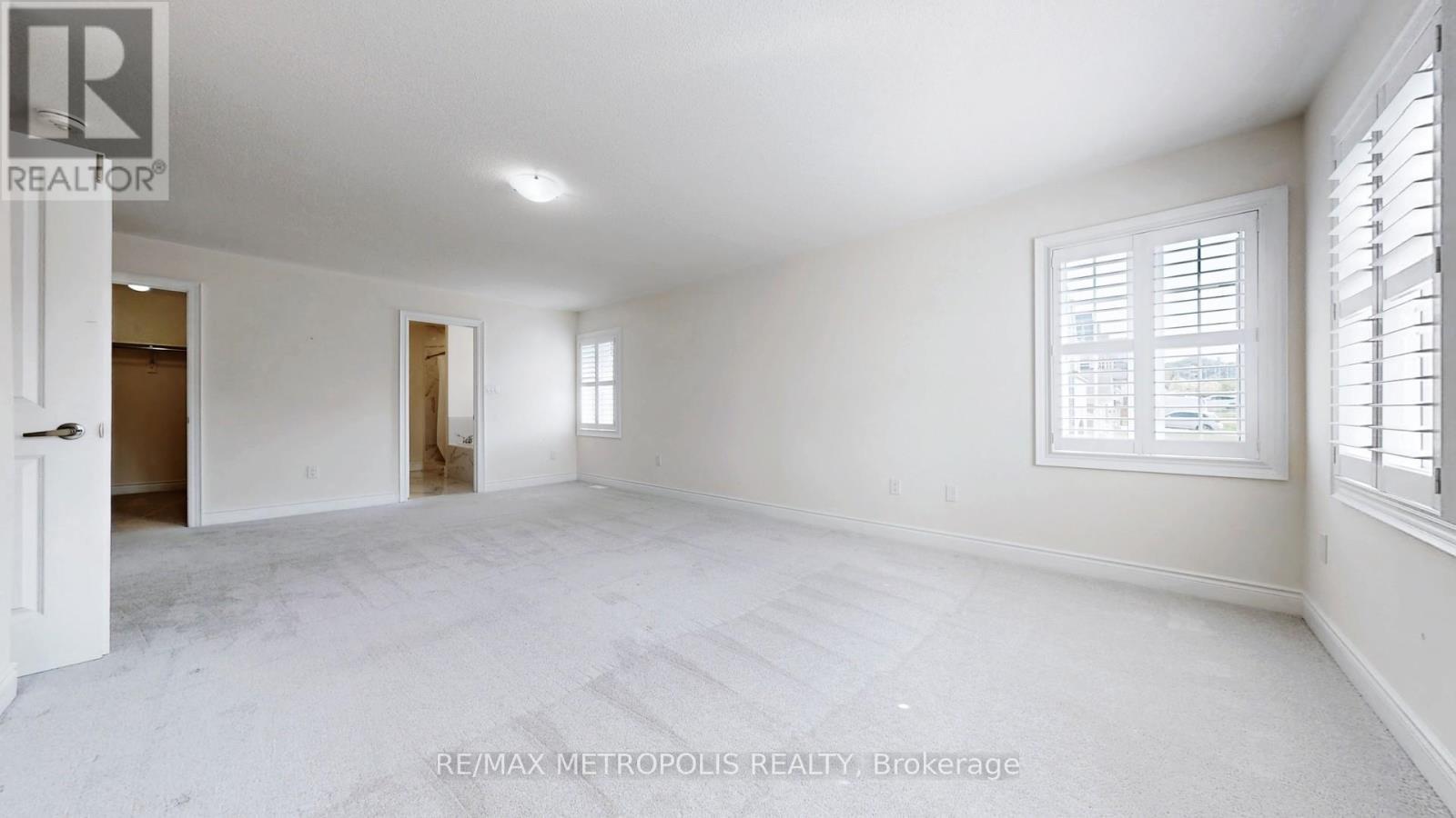 156 Muirfield Drive, Barrie, ON - Indoor Photo Showing Other Room
