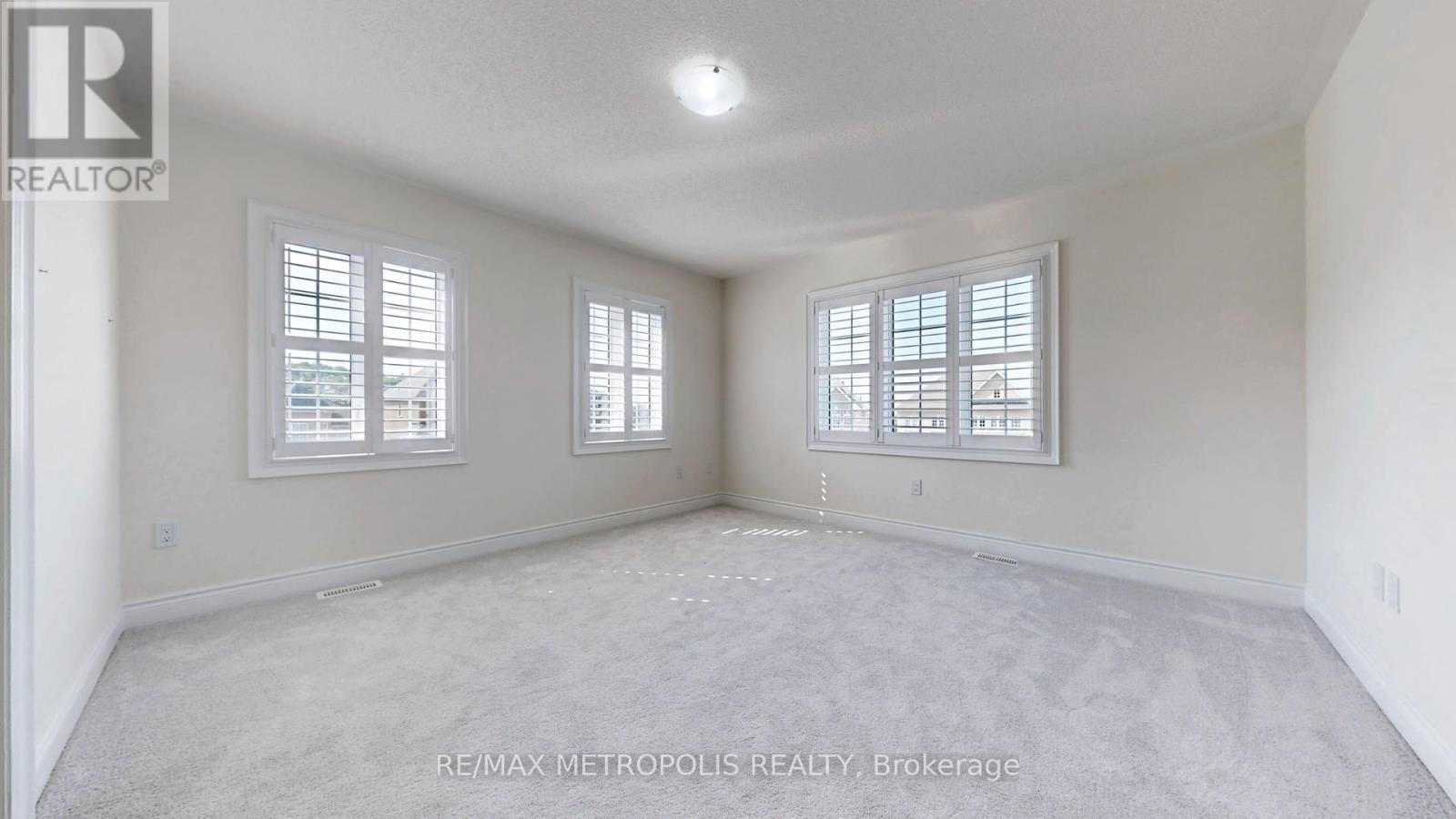 156 Muirfield Drive, Barrie, ON - Indoor Photo Showing Other Room