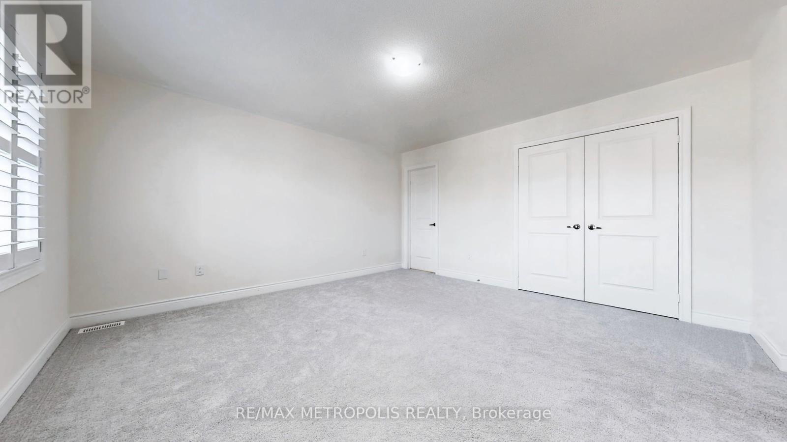 156 Muirfield Drive, Barrie, ON - Indoor Photo Showing Other Room