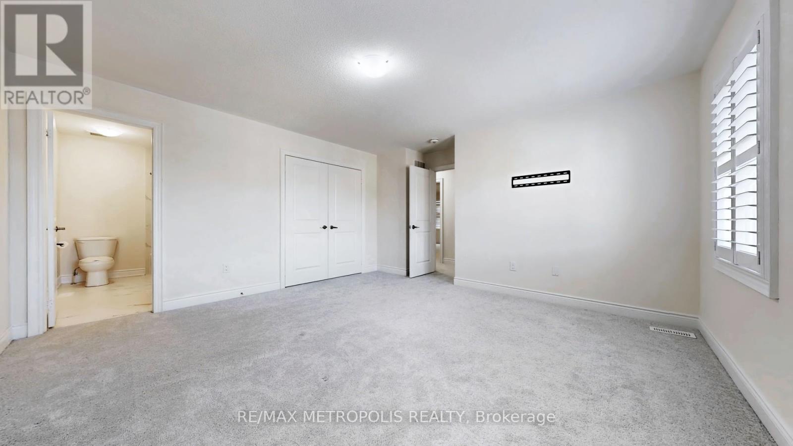 156 Muirfield Drive, Barrie, ON - Indoor Photo Showing Other Room