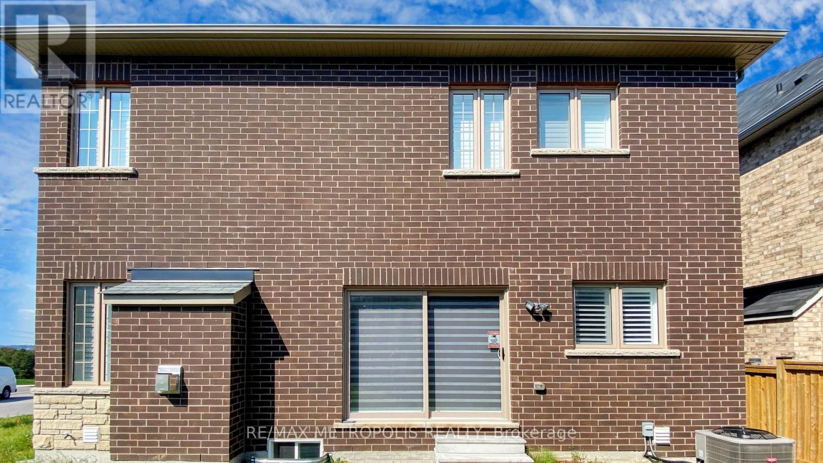 156 Muirfield Drive, Barrie, ON - Outdoor With Exterior